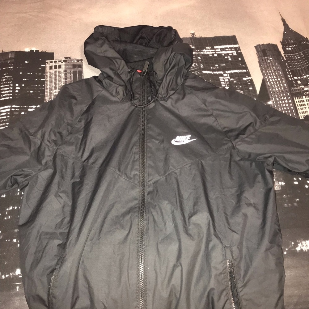 Nike windbreaker